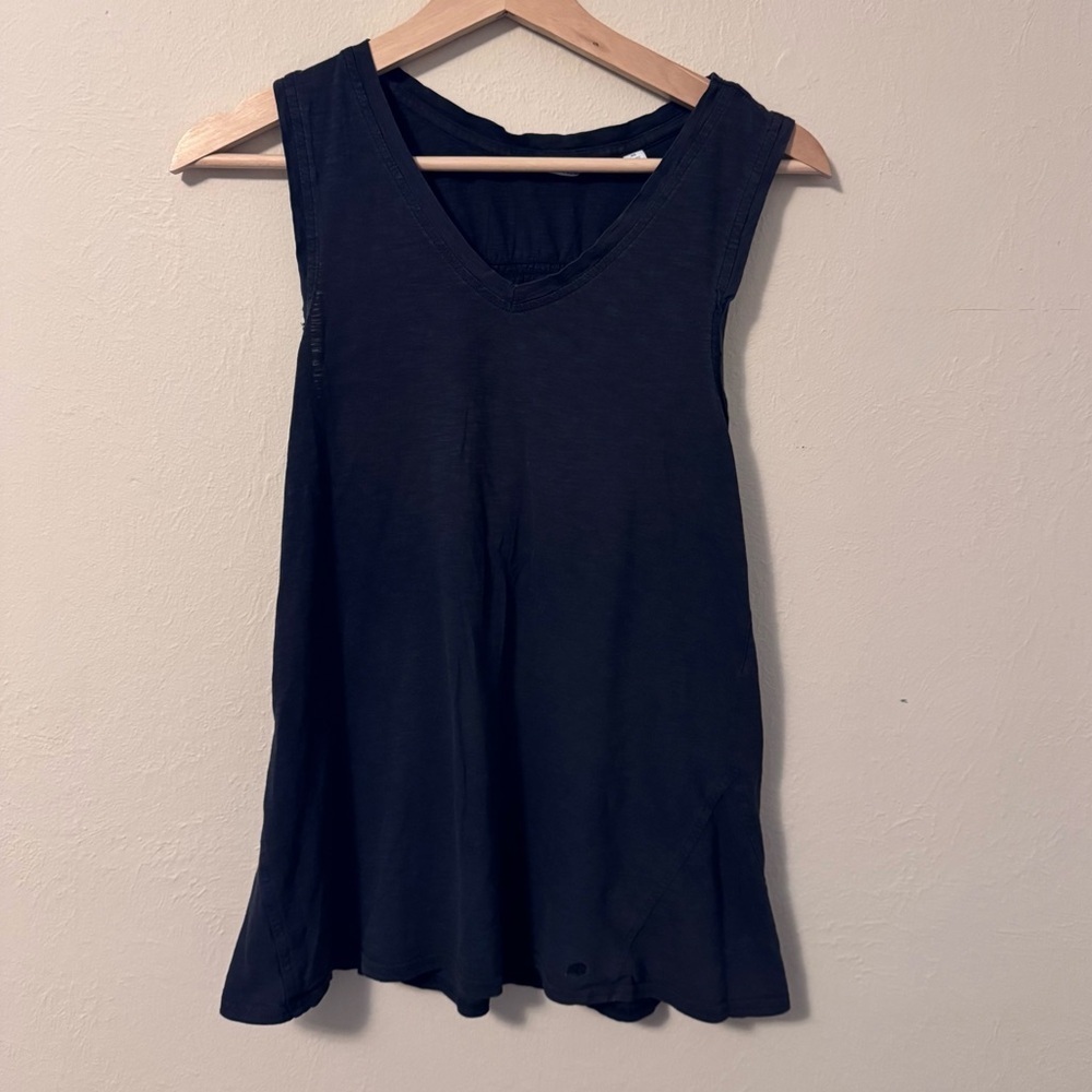 Southern Tide dark blue tank top Size XS